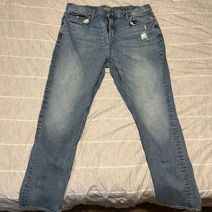 Old Navy Relaxed slim light wash jeans